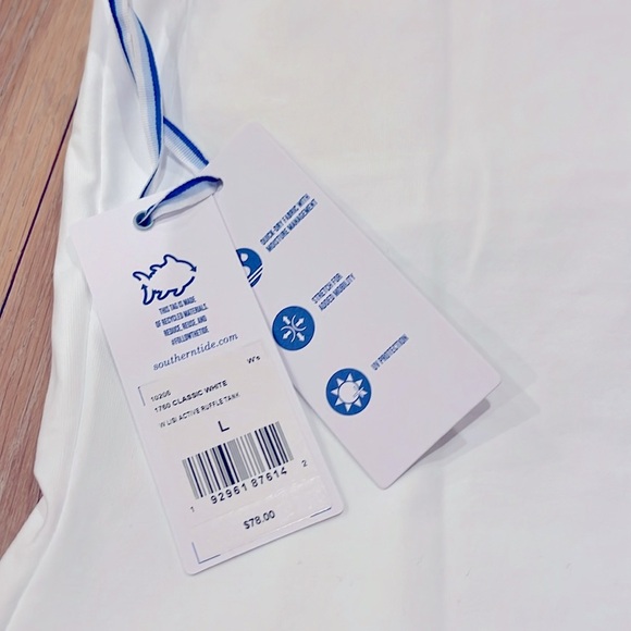 NWT. Southern Tide. Women’s Lisi Active Ruffle Tank Top in white. UPF50+ - Picture 3 of 7